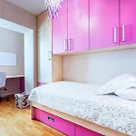 3 Bedroom Gorgeous In * Split